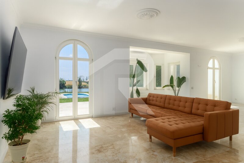 Ilfov Vila eleganta cu piscina si iesire la Lac -Caciulati, Balotesti