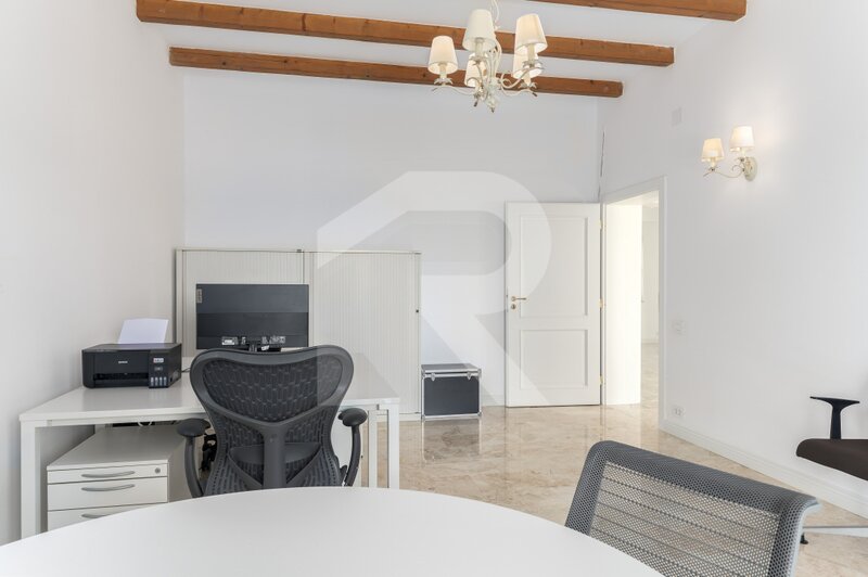 Ilfov Vila eleganta cu piscina si iesire la Lac -Caciulati, Balotesti